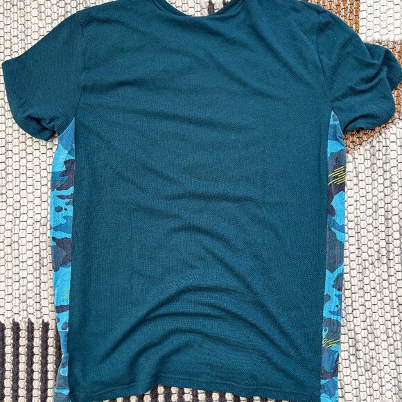 Nike Dri-FIT Performance Tee - Picture 3 of 4
